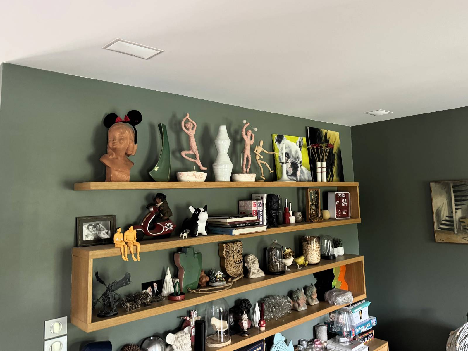 Intégration audio multiroom SONOS à Vienne, près de Lyon : sonorisation connectée et discrète : le salon