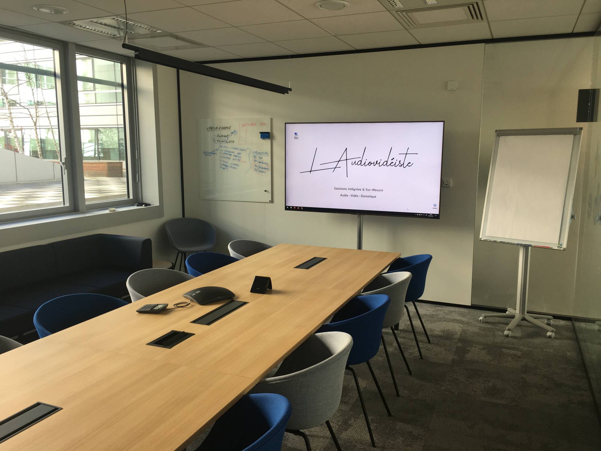 Intégration et installation audiovisuelle de salles de réunion à Grenoble, 38
